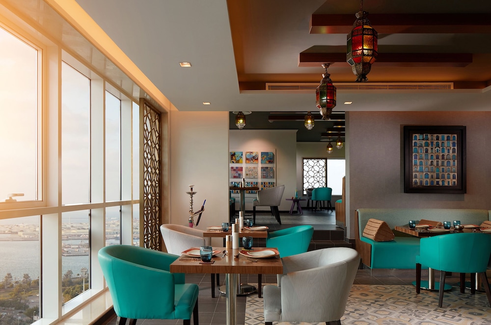 Jannah Burj Al Sarab — Restaurant & bars in Abu Dhabi