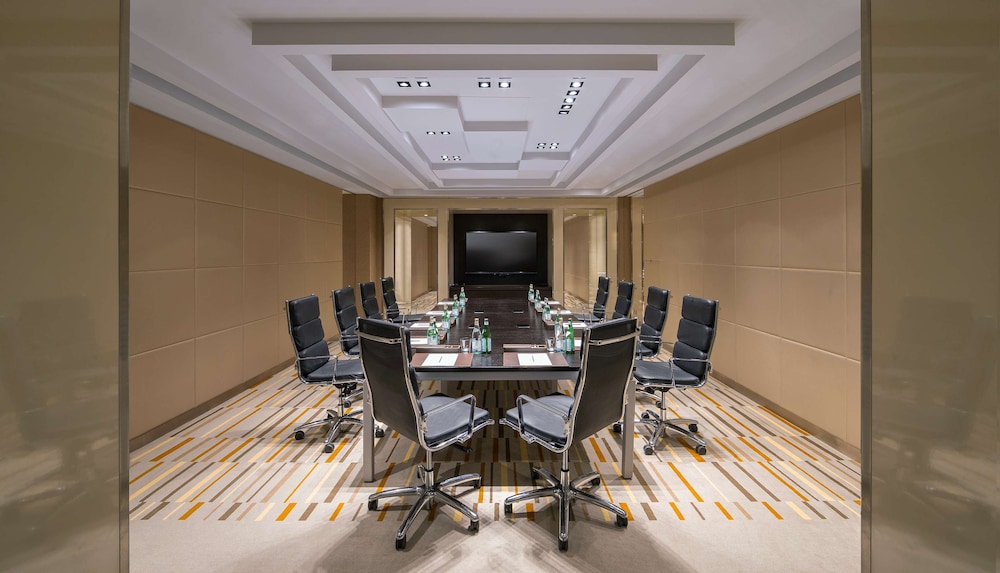 Hyatt Regency Dubai Creek Heights — Hotel building in Dubai