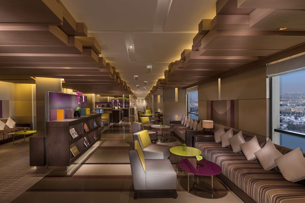 Hyatt Regency Dubai Creek Heights — Restaurant & bars in Dubai
