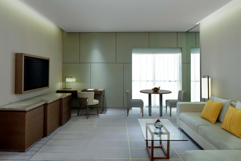 Hyatt Regency Dubai Creek Heights — Hotel rooms in Dubai