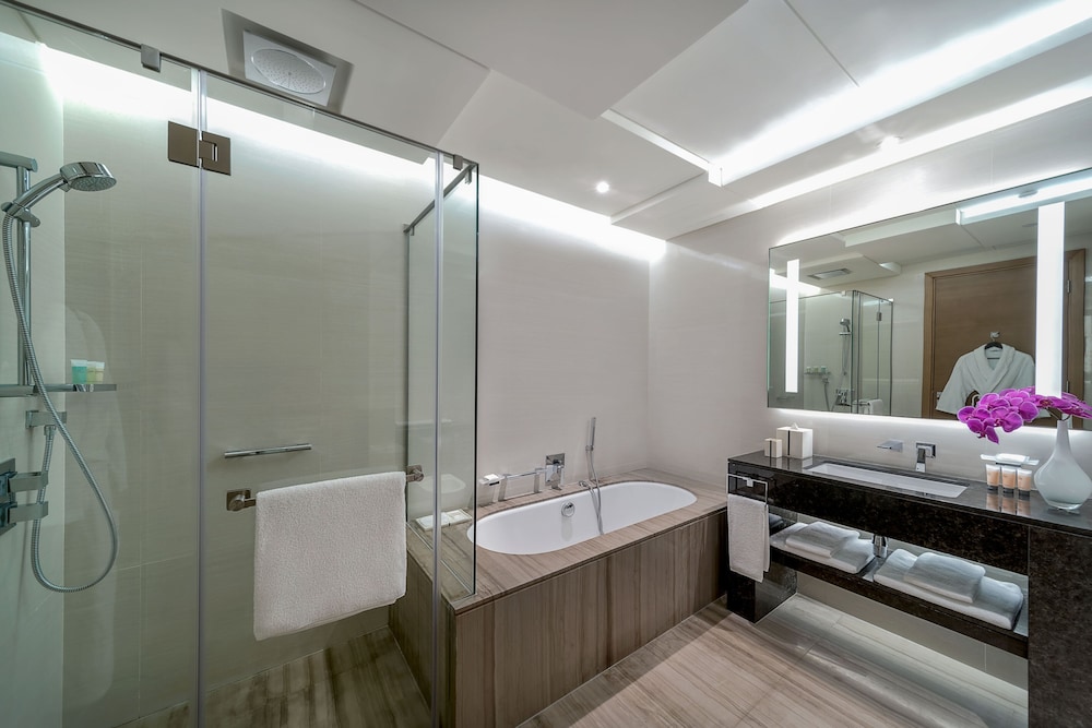Hyatt Regency Dubai Creek Heights — Hotel rooms in Dubai