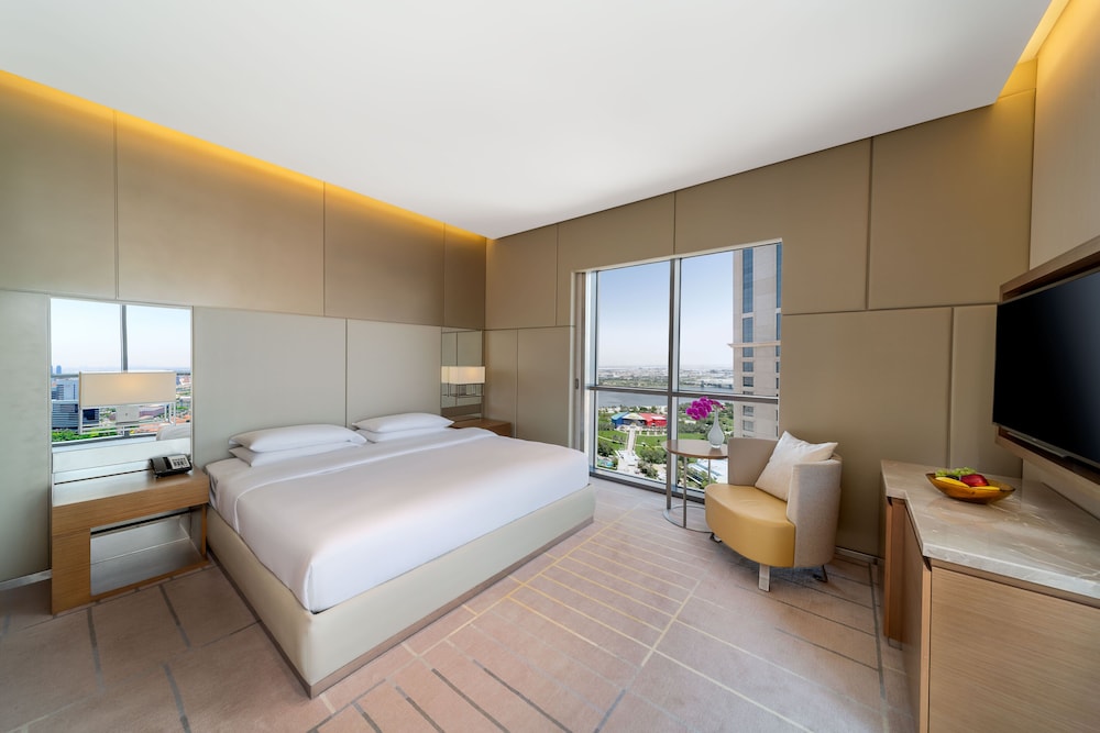 Hyatt Regency Dubai Creek Heights — Hotel rooms in Dubai