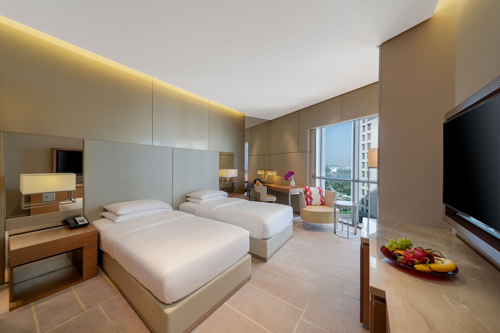 Hyatt Regency Dubai Creek Heights — Hotel rooms in Dubai