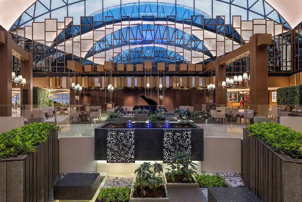 Hyatt Regency Dubai Creek Heights — Hotel building in Dubai