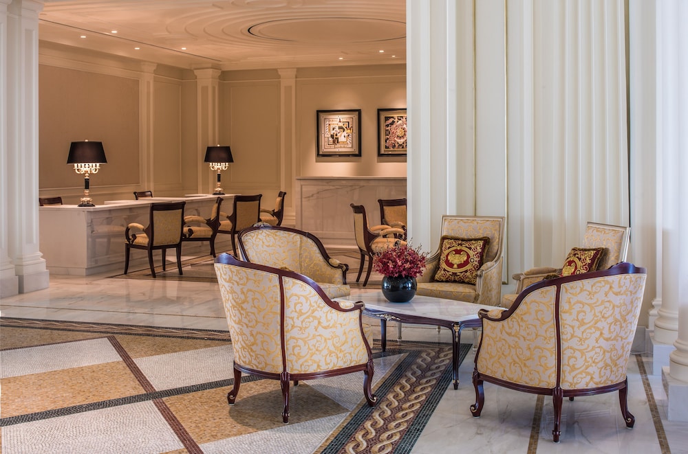 Palazzo Versace Dubai — Restaurant & bars in Dubai