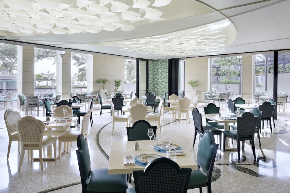 Palazzo Versace Dubai — Restaurant & bars in Dubai