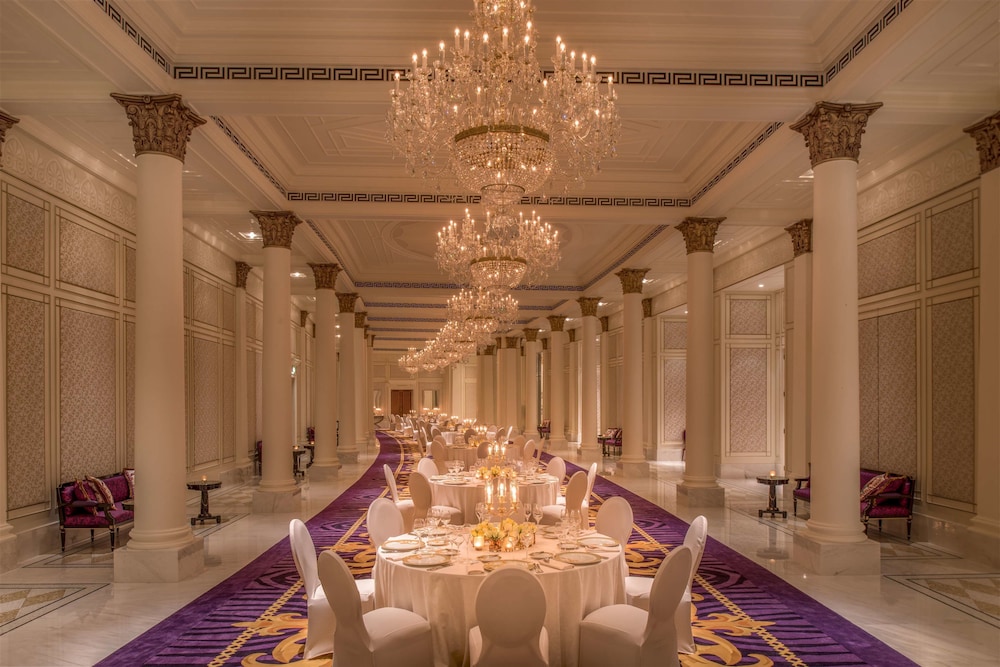 Palazzo Versace Dubai — Hotel building in Dubai