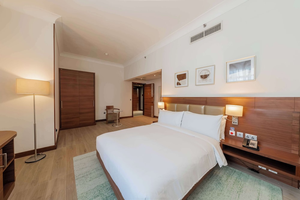 Hilton Garden Inn Dubai Jumeirah — Hotel rooms in Dubai