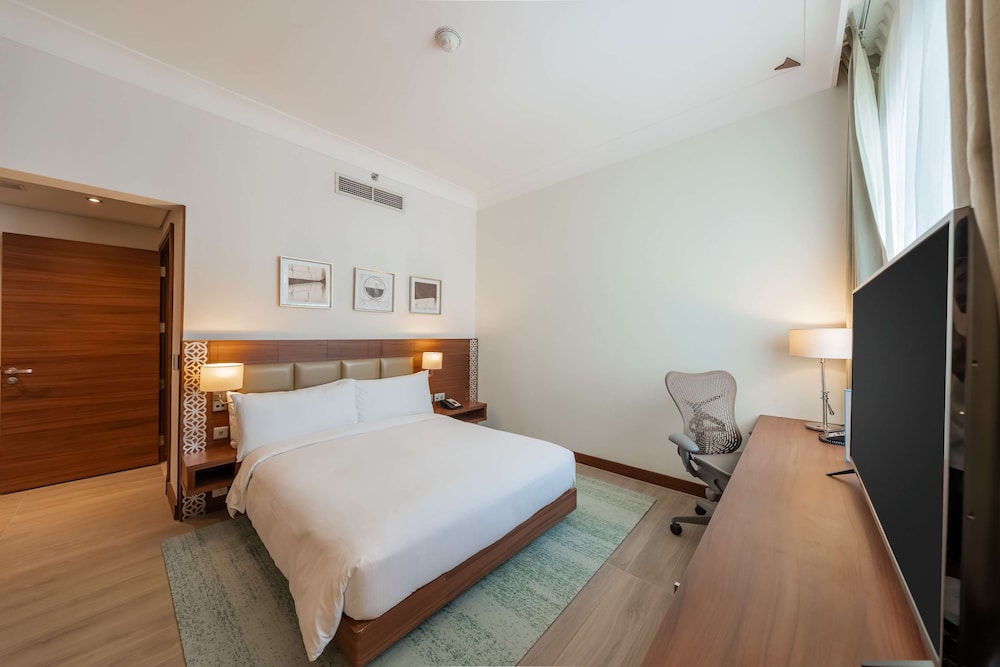 Hilton Garden Inn Dubai Jumeirah — Hotel rooms in Dubai