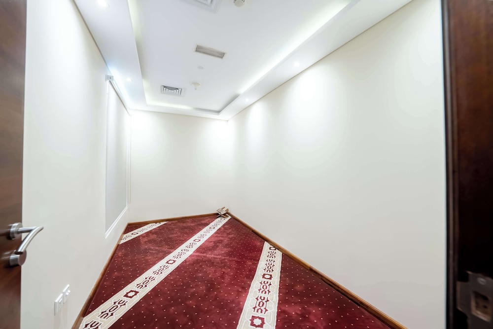 Hilton Garden Inn Dubai Jumeirah — Hotel rooms in Dubai