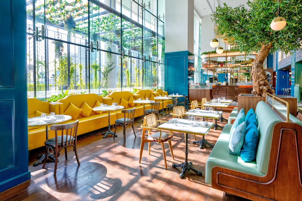 Pullman Dubai Downtown — Restaurant & bars in Dubai