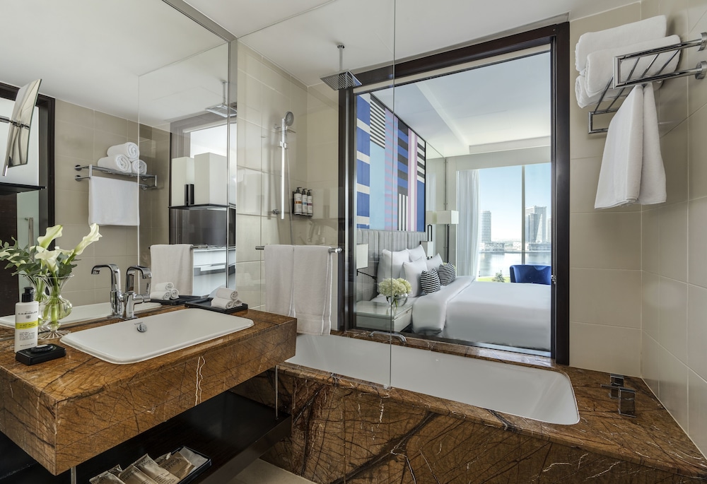 Pullman Dubai Downtown — Hotel rooms in Dubai