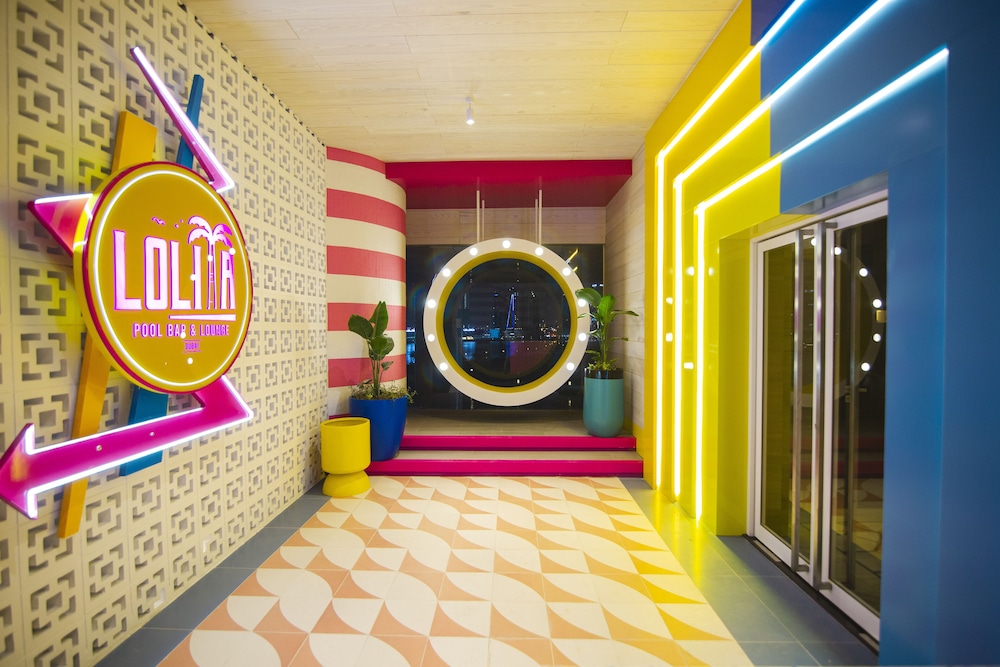 Pullman Dubai Downtown — Restaurant & bars in Dubai