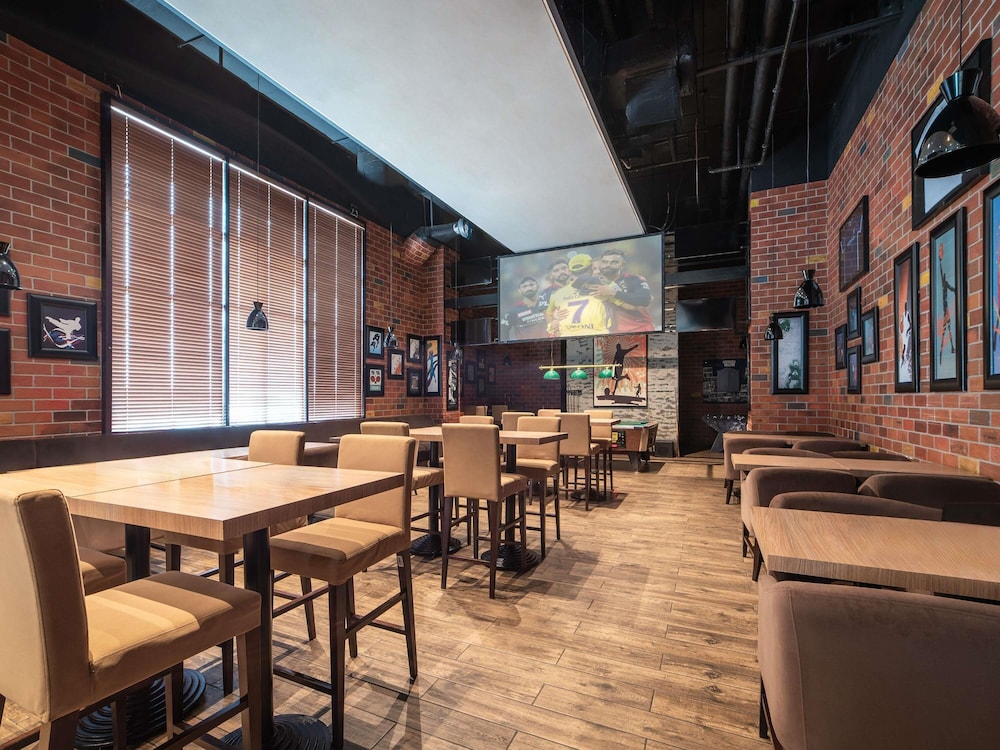 ibis Styles Dragon Mart Dubai — Restaurant & bars in Dubai