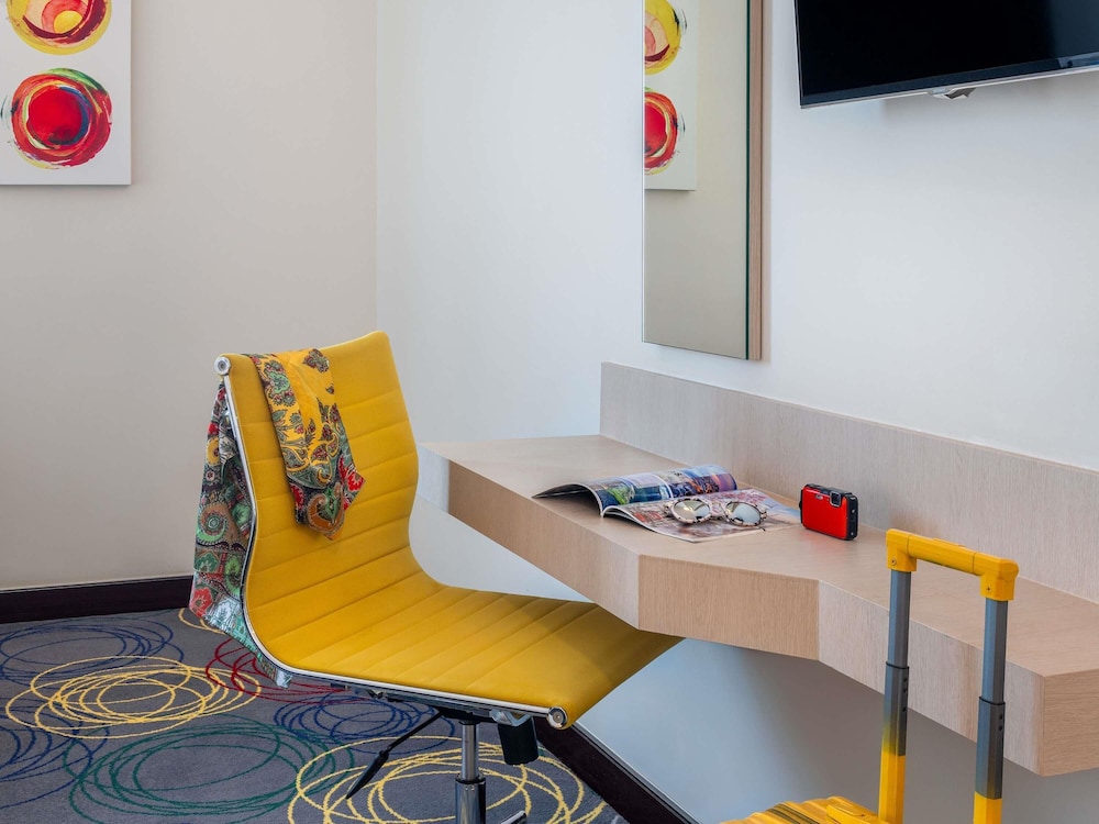 ibis Styles Dragon Mart Dubai — Hotel rooms in Dubai