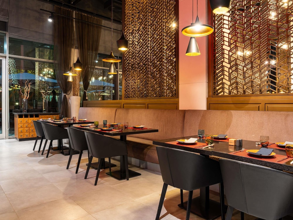 ibis One Central Hotel — Restaurant & bars in Dubai