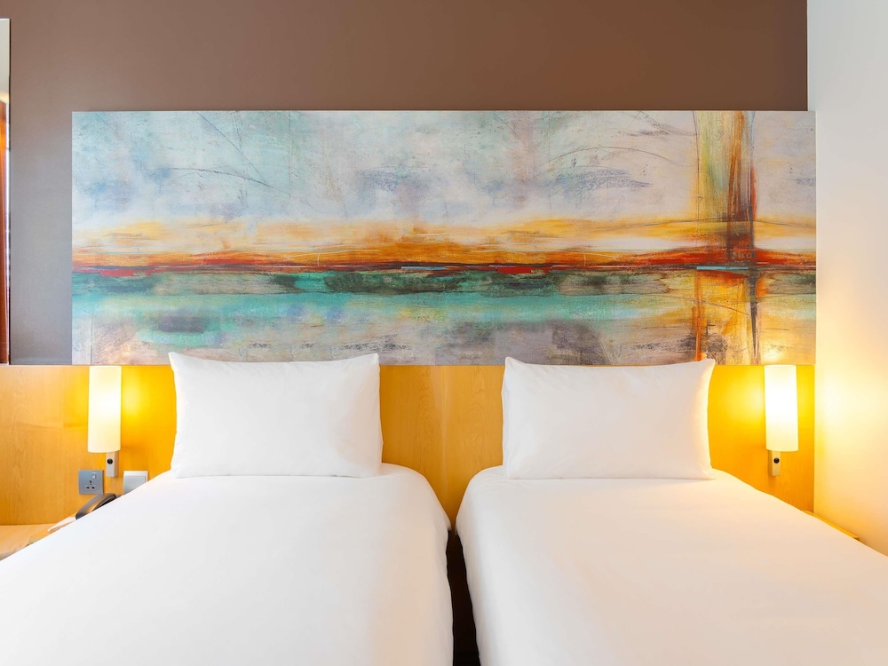ibis One Central Hotel — Hotel rooms in Dubai