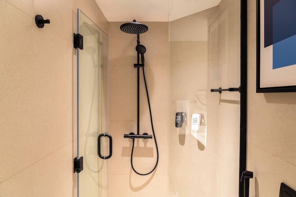 ibis One Central Hotel — Hotel rooms in Dubai