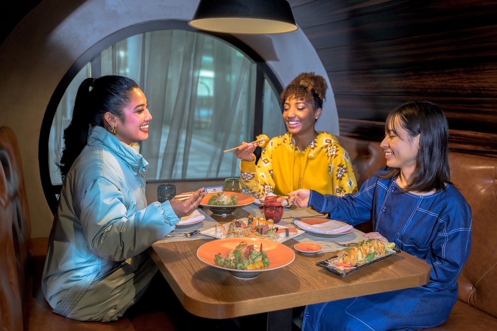 ibis One Central Hotel — Restaurant & bars in Dubai