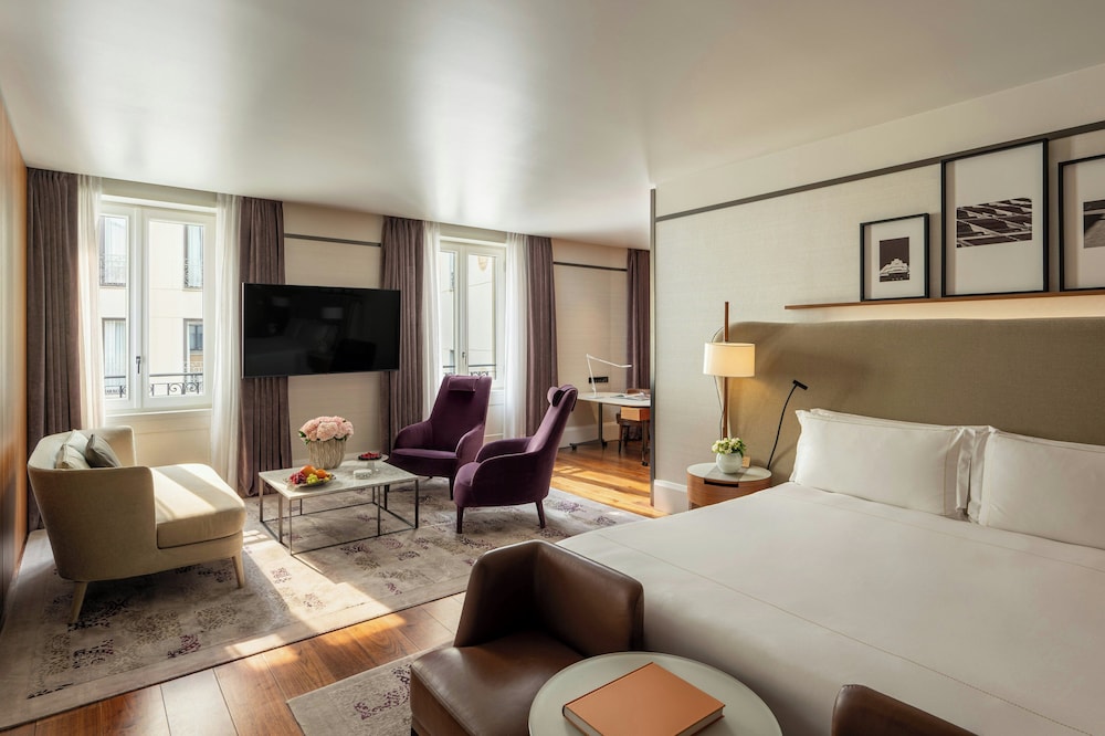 Mandarin Oriental, Milan — Hotel rooms in Milan, Lombardy