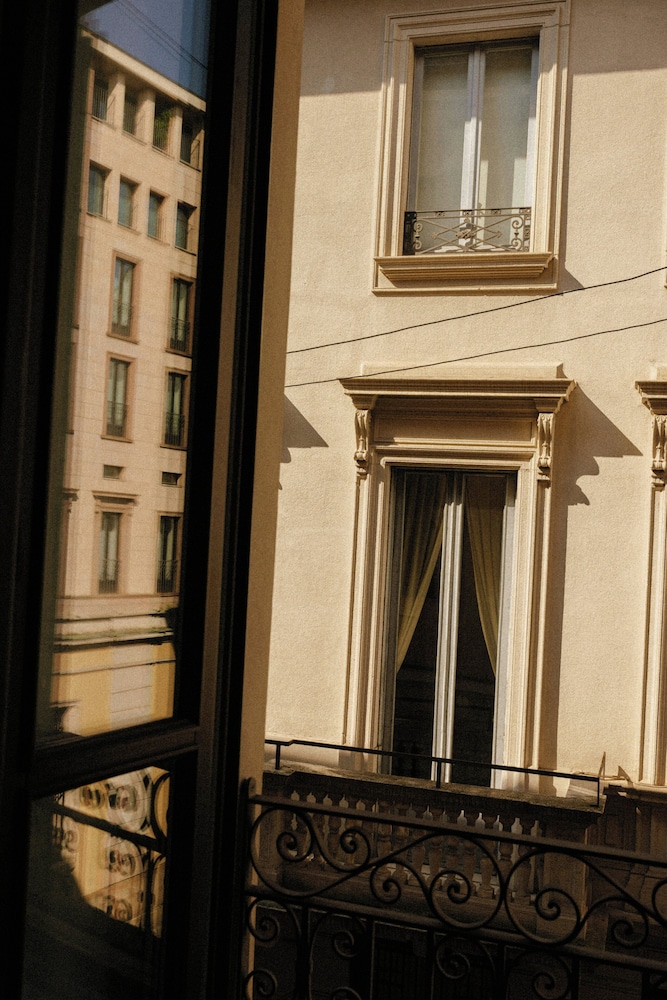 Mandarin Oriental, Milan — Hotel building in Milan, Lombardy