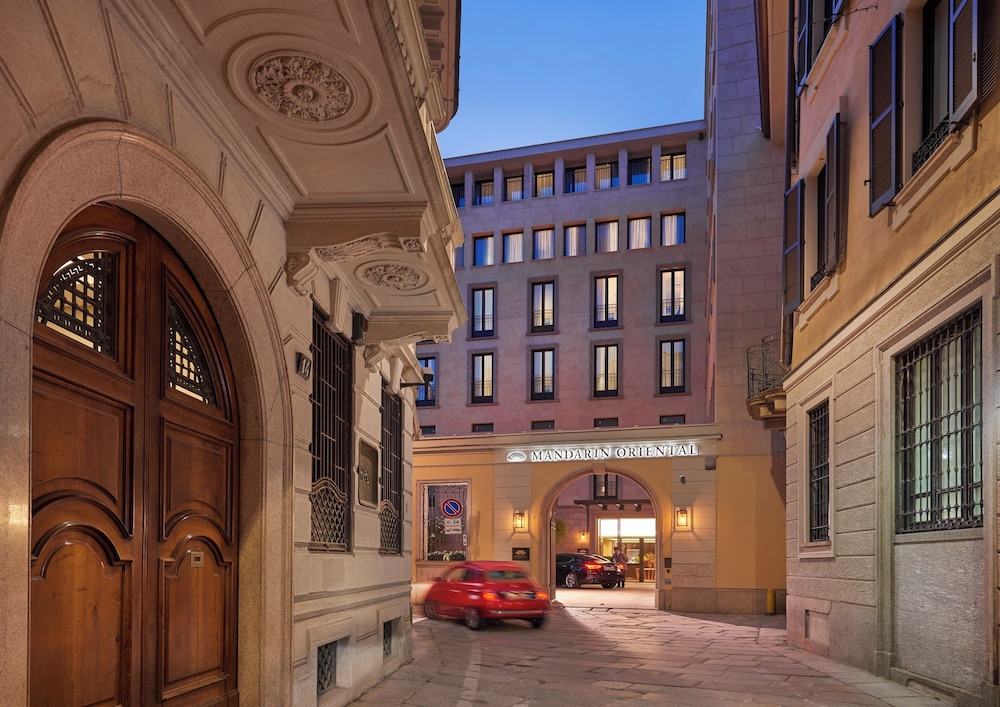 Mandarin Oriental, Milan — Hotel building in Milan, Lombardy