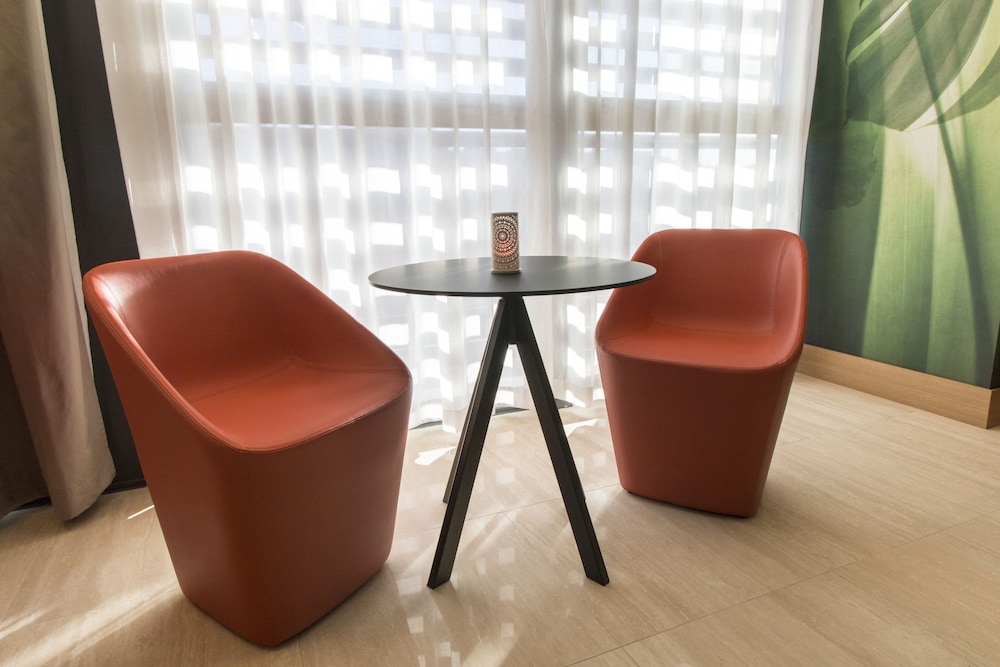 Hilton Garden Inn Milan North — Hotel rooms in Milan, Lombardy