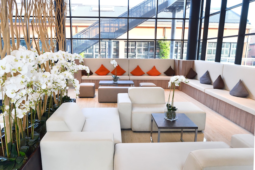 Hilton Garden Inn Milan North — Hotel building in Milan, Lombardy