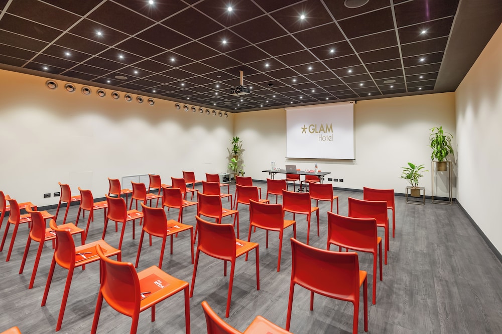 Hotel Glam Milano — Hotel building in Milan, Lombardy