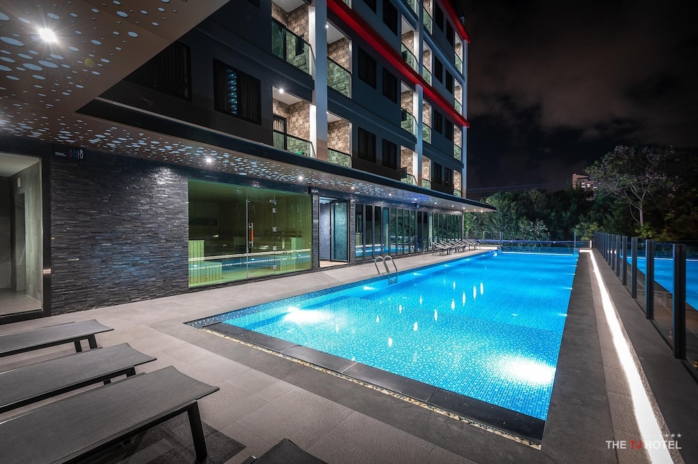 The Tj Hotel — Swimming pool in Pattaya, Chonburi