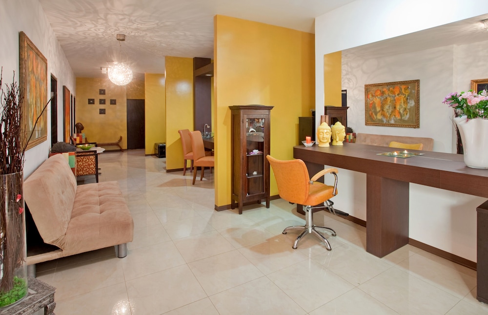 All Inclusive Holiday Inn Resort Aruba — Spa in Noord, Aruba