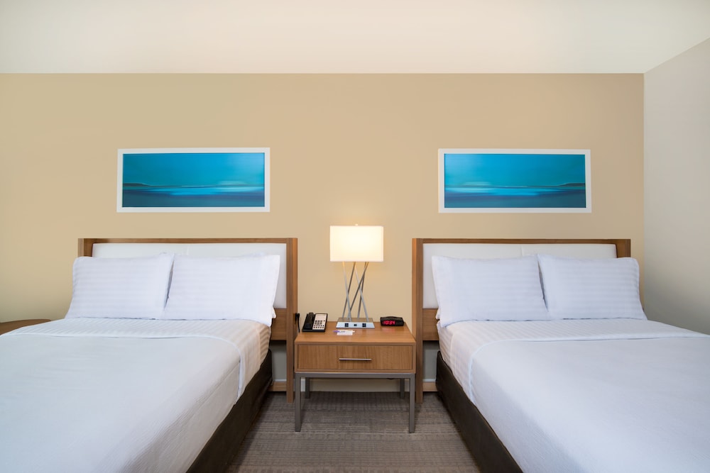All Inclusive Holiday Inn Resort Aruba — Hotel rooms in Noord, Aruba