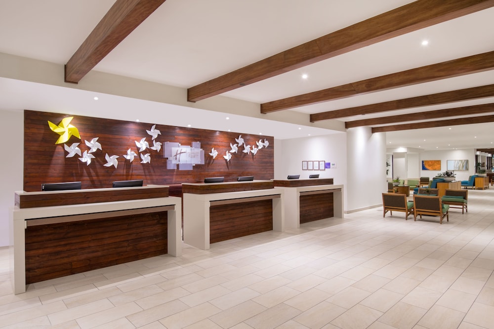 All Inclusive Holiday Inn Resort Aruba — Hotel building in Noord, Aruba