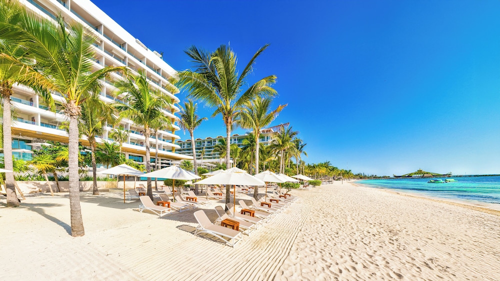 Hotel Mousai Cancun Ocean Front Adults Only — Beach in Playa Mujeres, Quintana Roo