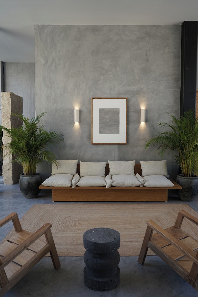 Otonomus Tulum — Hotel building in Tulum, Quintana Roo