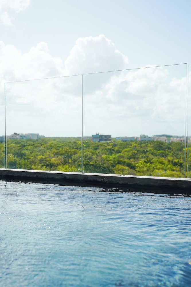 Otonomus Tulum — Swimming pool in Tulum, Quintana Roo