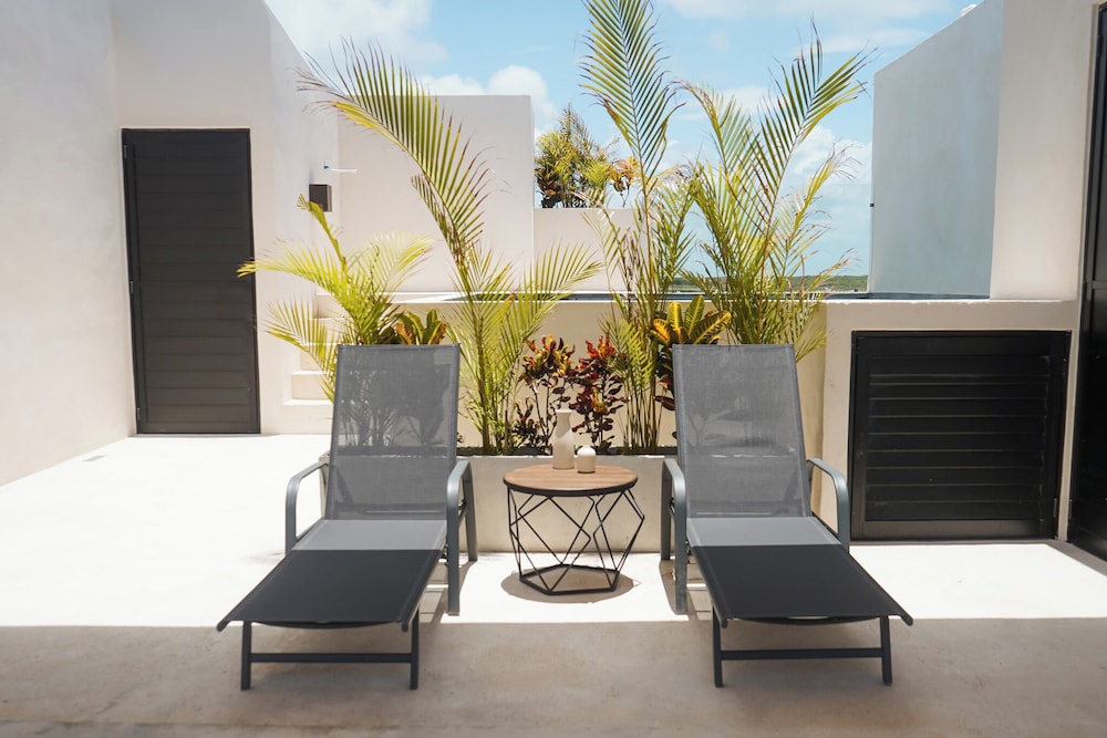 Otonomus Tulum — Hotel building in Tulum, Quintana Roo