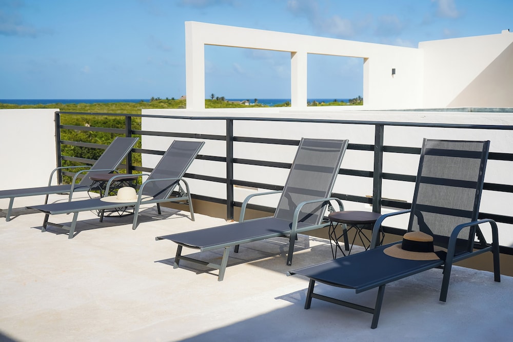 Otonomus Tulum — Hotel building in Tulum, Quintana Roo
