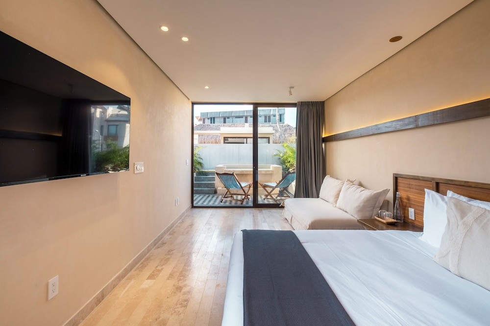 Collection O Faisano Boutique Hotel, Spa, Transportation, Rentals & Tours, Tulum — Hotel rooms in Tulum, Quintana Roo