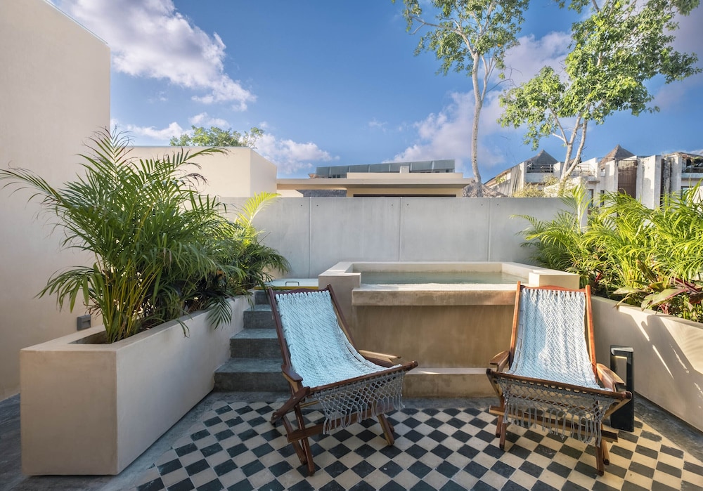 Collection O Faisano Boutique Hotel, Spa, Transportation, Rentals & Tours, Tulum — Swimming pool in Tulum, Quintana Roo