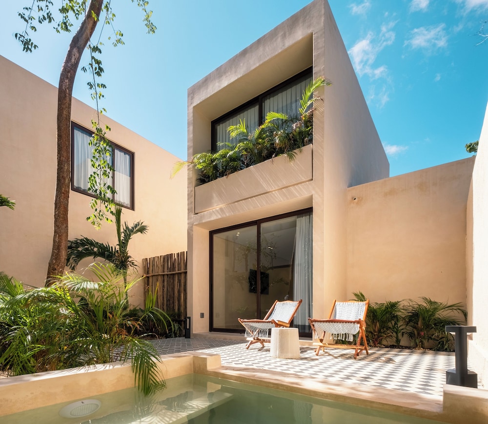 Collection O Faisano Boutique Hotel, Spa, Transportation, Rentals & Tours, Tulum — Swimming pool in Tulum, Quintana Roo
