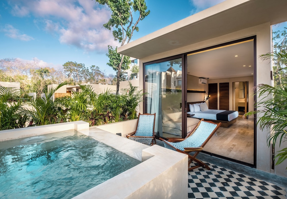 Collection O Faisano Boutique Hotel, Spa, Transportation, Rentals & Tours, Tulum — Swimming pool in Tulum, Quintana Roo