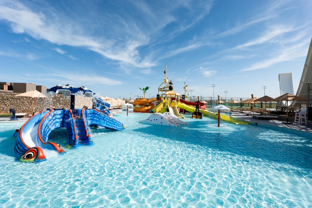 Sentido Naga Bay — Swimming pool in Soma Bay, Red Sea