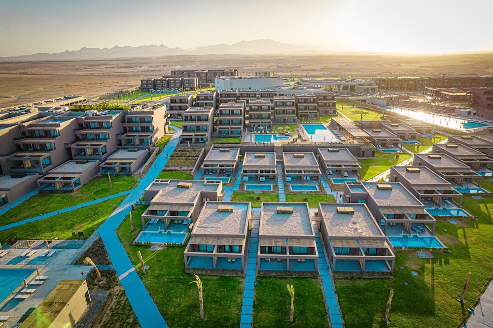 Sentido Naga Bay — Hotel building in Soma Bay, Red Sea