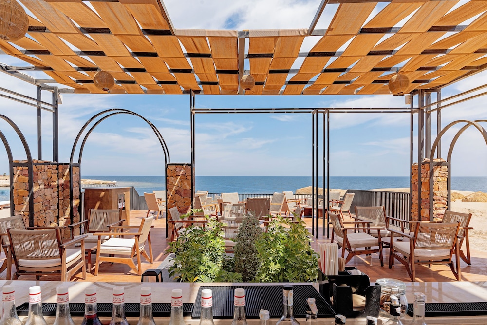 Sentido Naga Bay — Restaurant & bars in Soma Bay, Red Sea