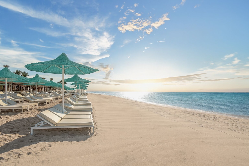 Flow Spectrum Resort Sahl Hasheesh — Beach in Sahl Hasheesh, Red Sea
