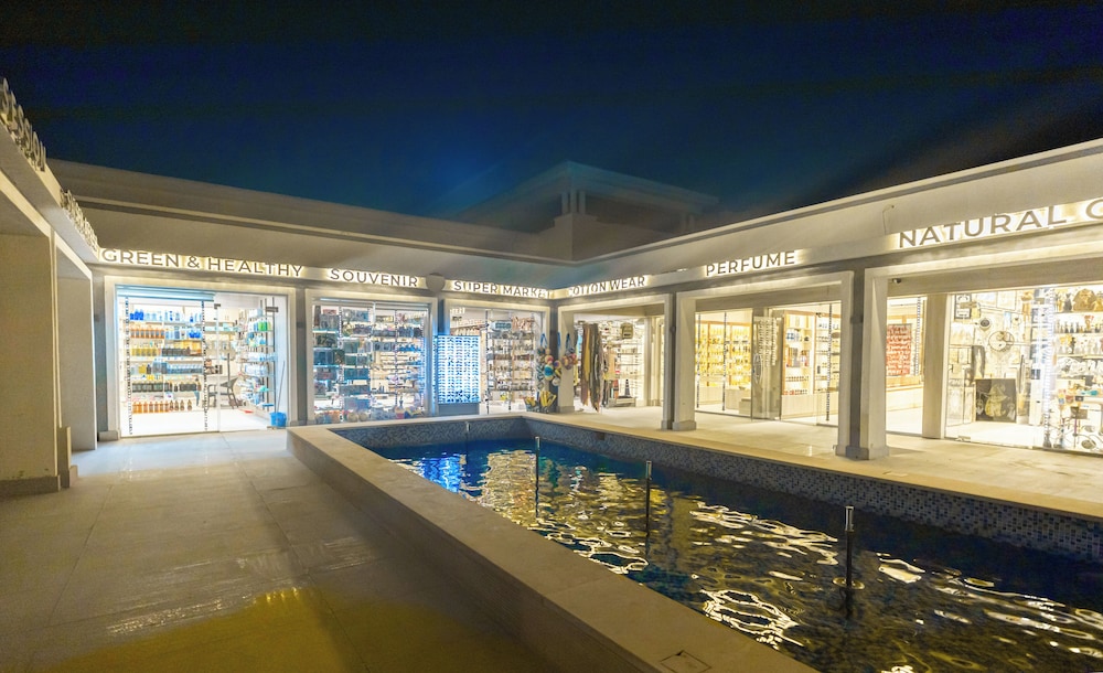 Flow Spectrum Resort Sahl Hasheesh — Hotel building in Sahl Hasheesh, Red Sea