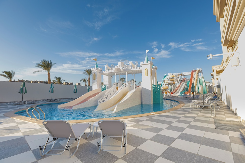 Flow Spectrum Resort Sahl Hasheesh — Attractions for children in Sahl Hasheesh, Red Sea