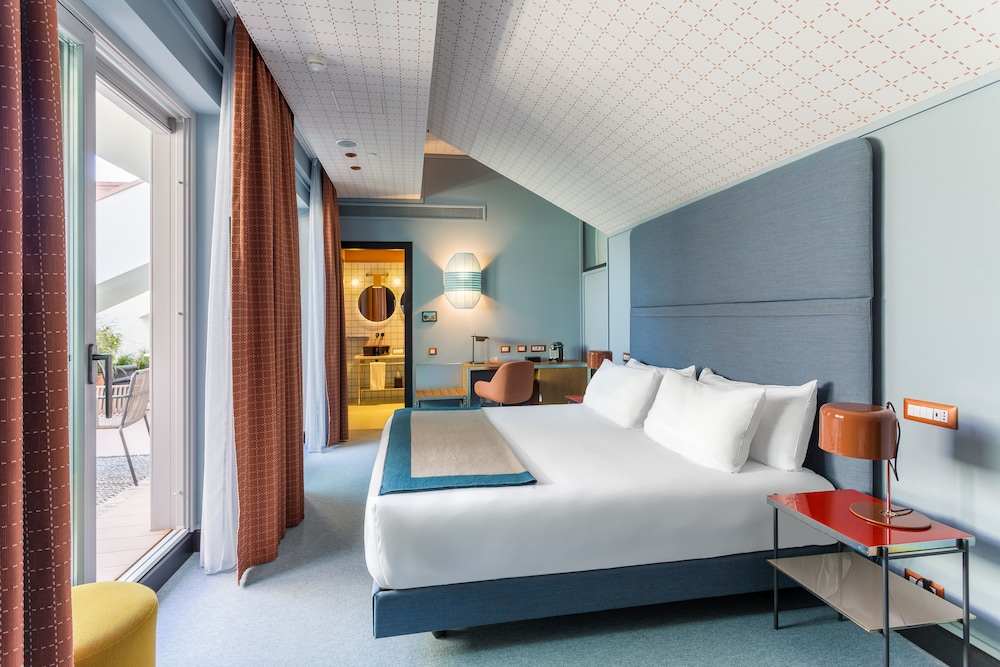 Room Mate Collection Giulia, Milan — Hotel rooms in Milan, Lombardy