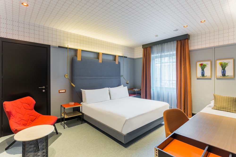 Room Mate Collection Giulia, Milan — Hotel rooms in Milan, Lombardy